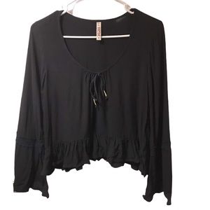 MUDD Black Crop Blouse Small